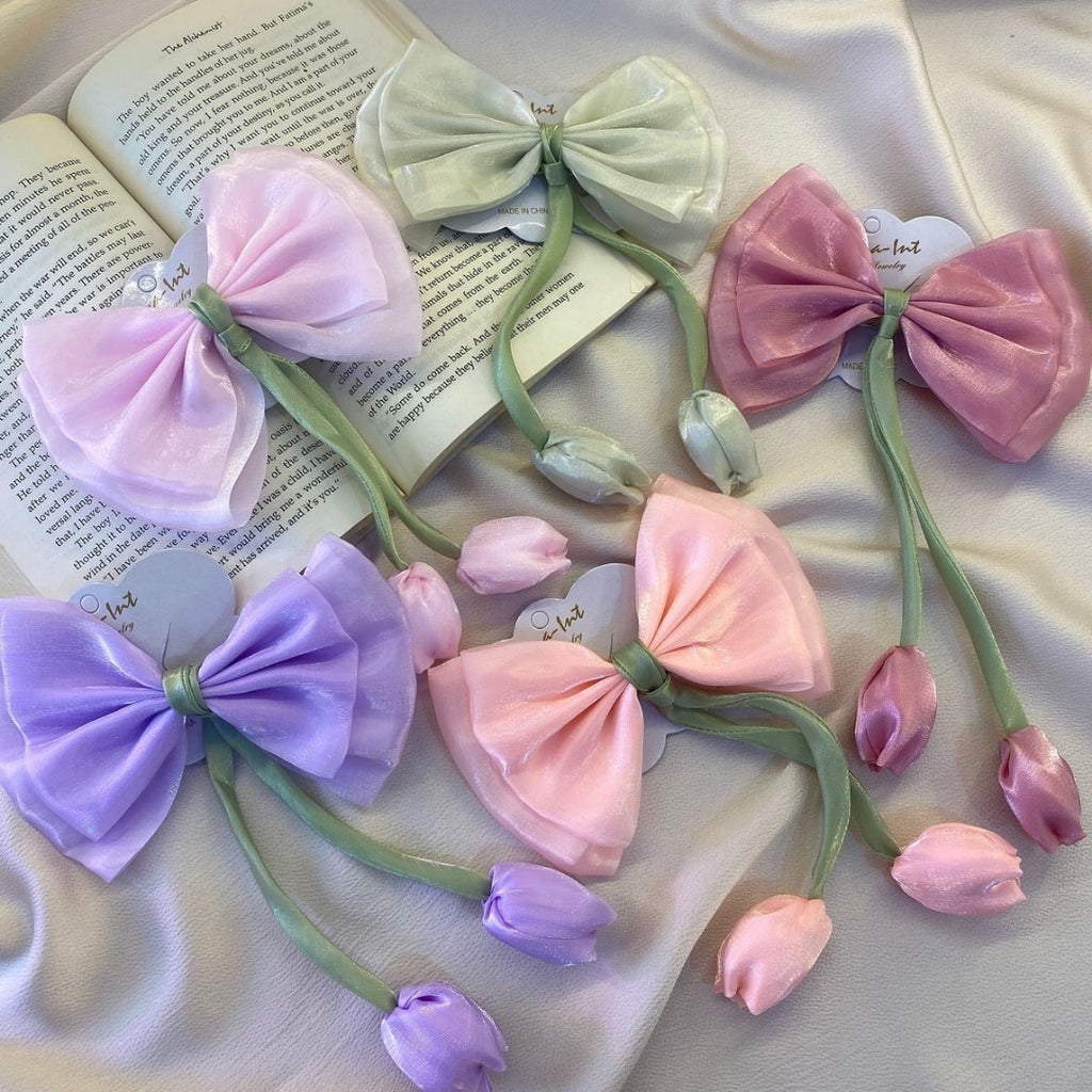 Tulip scrunchies