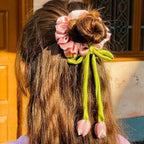 Tulip bow clip